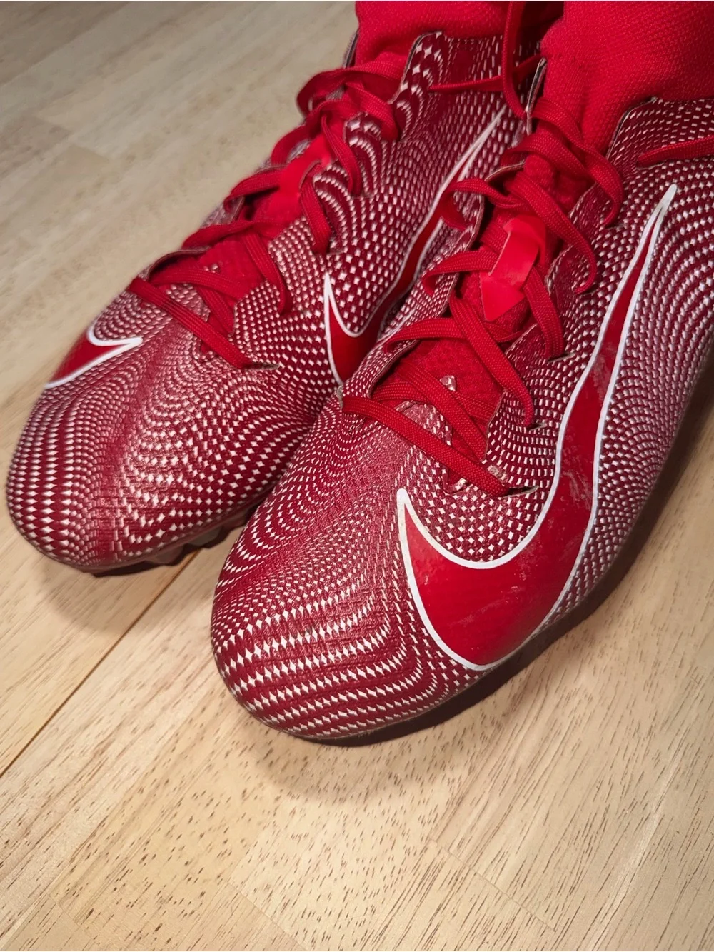 Nike Vapor Untouchable Pro 3 Size 13 Football Cleats University Red 917165-600